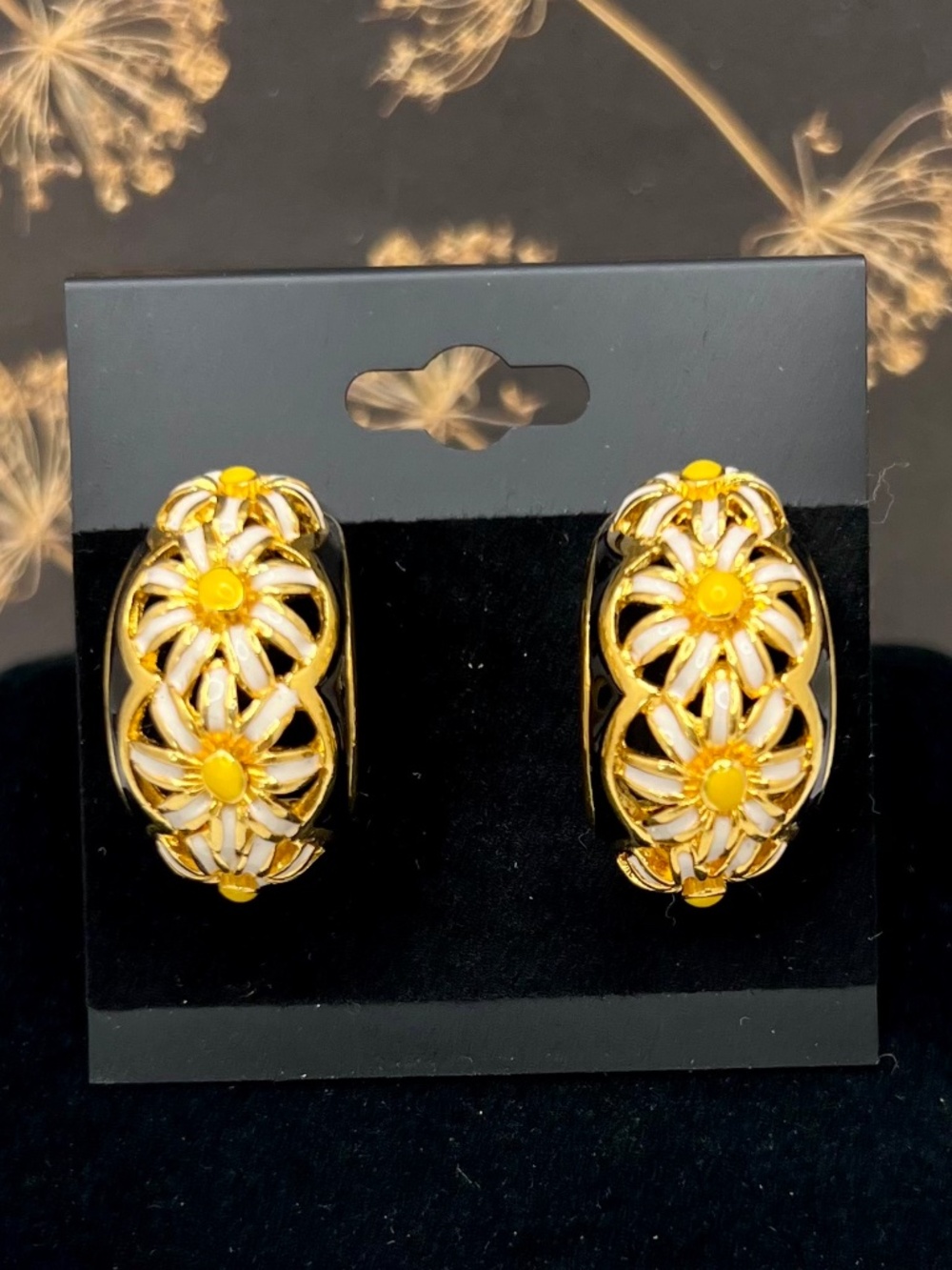 Joan Rivers Daisy Filigree Earrings